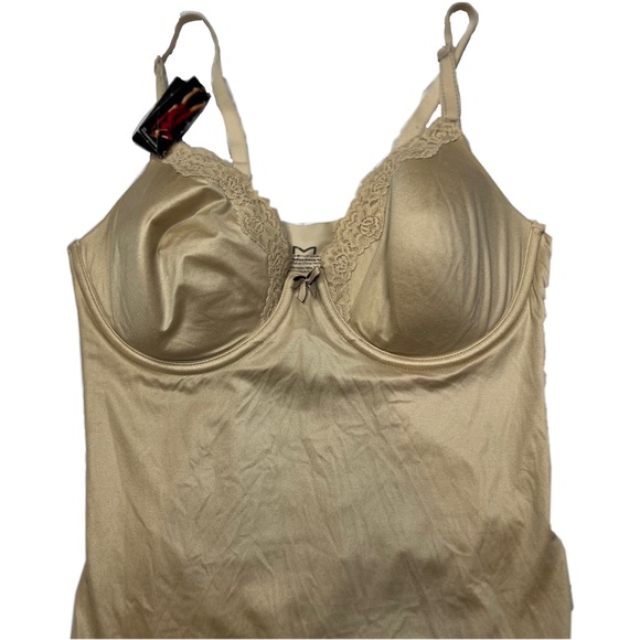 Maidenform womens beige slip with built in bra w/ cups and panties size 34D NWT - Picture 3 of 6